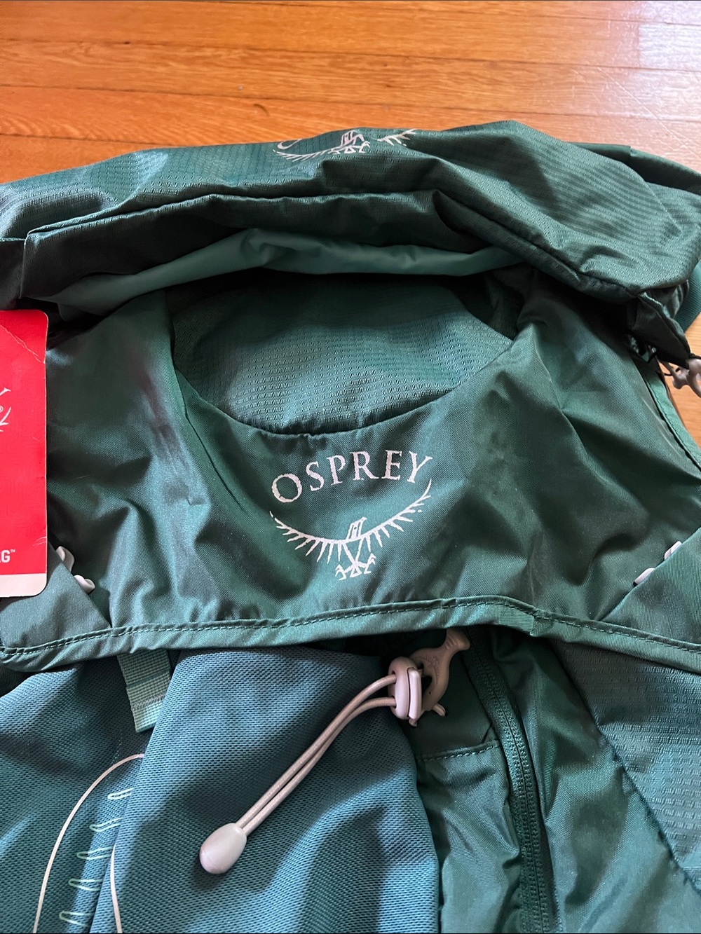 OSPREY Aura 65L Teal Backpack with Red Tag - Picture 3 of 10